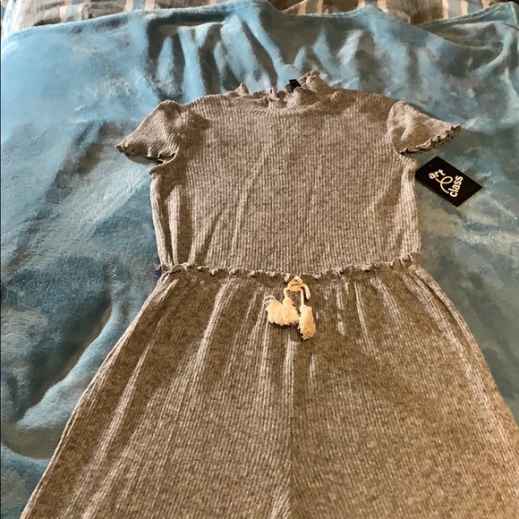 Romper - Picture 5 of 6